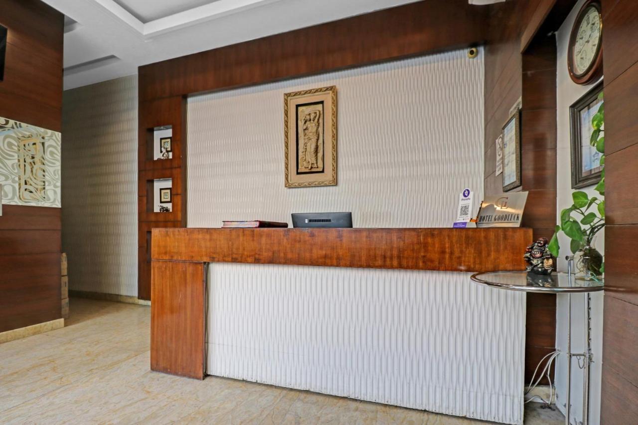 Airport Hotel Goodluck New Delhi Ngoại thất bức ảnh