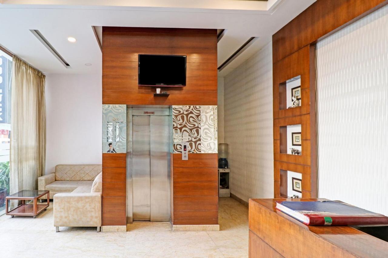 Airport Hotel Goodluck New Delhi Ngoại thất bức ảnh